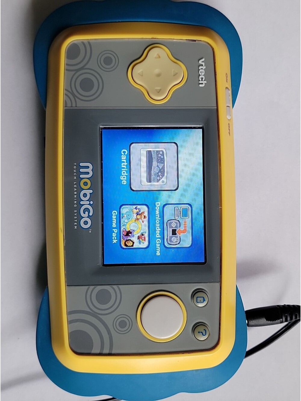 VTech MobiGo  Learning System Handheld Portable Game Pad - Picture 2 of 3